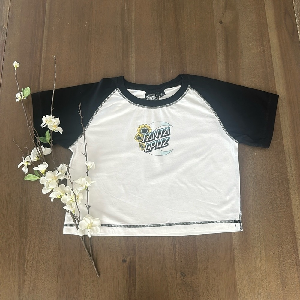 Santa cruz cropped shirt